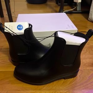 Womens Chelsea Rainboots- brand new